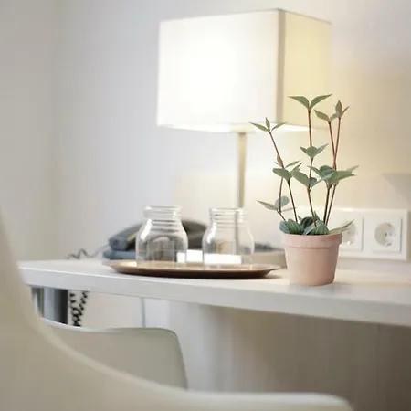 Staffboarding - Hotel Kelsterbach