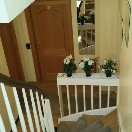 Staffboarding - Hotel *
