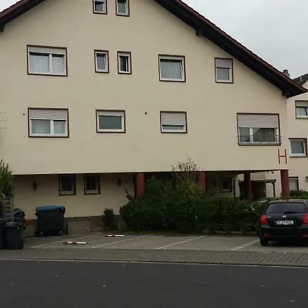 Staffboarding - Hotel *